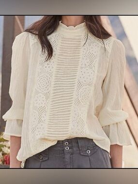 Sundance Once upon a dream cream ruffle lace button back 3/4 flounce sleeve top